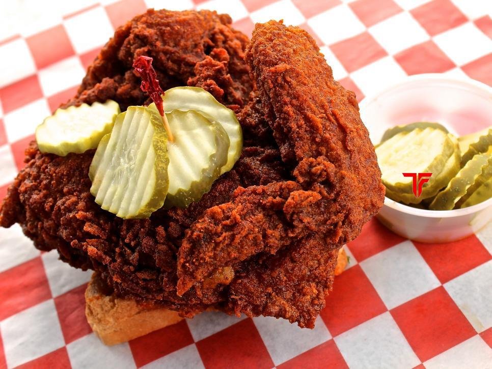 Southern Fried Chicken: The Crispy Story, Flavor, and Craft Behind a Timeless Classic southern fried chicken